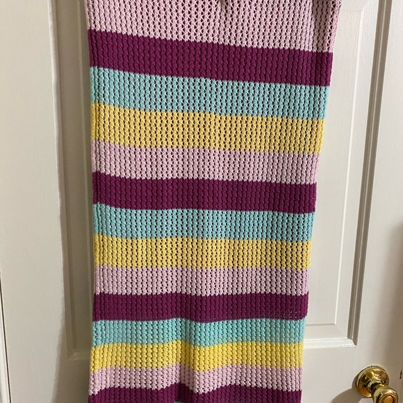 BCBG knit skirt - Picture 4 of 7